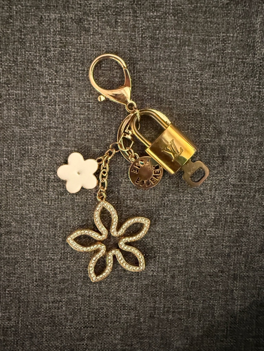 Authentic Louis Vuitton lock with Floral & White Enamel Flower keychain